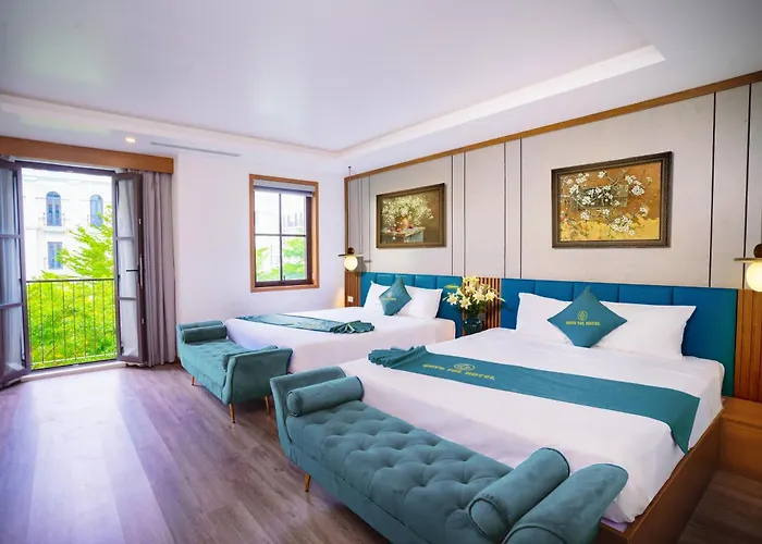 Khách sạn Crysstall Boutique