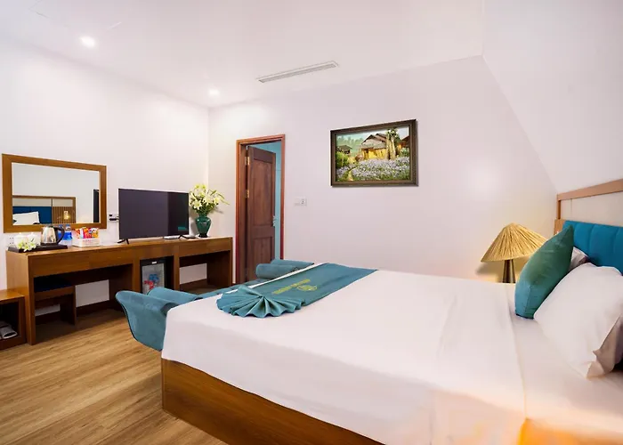 Crysstall Boutique Khách sạn 4*