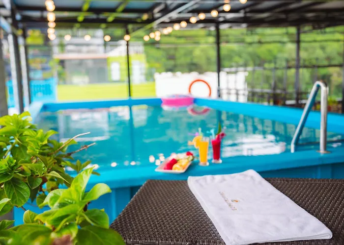 Crysstall Boutique 4* Hạ Long